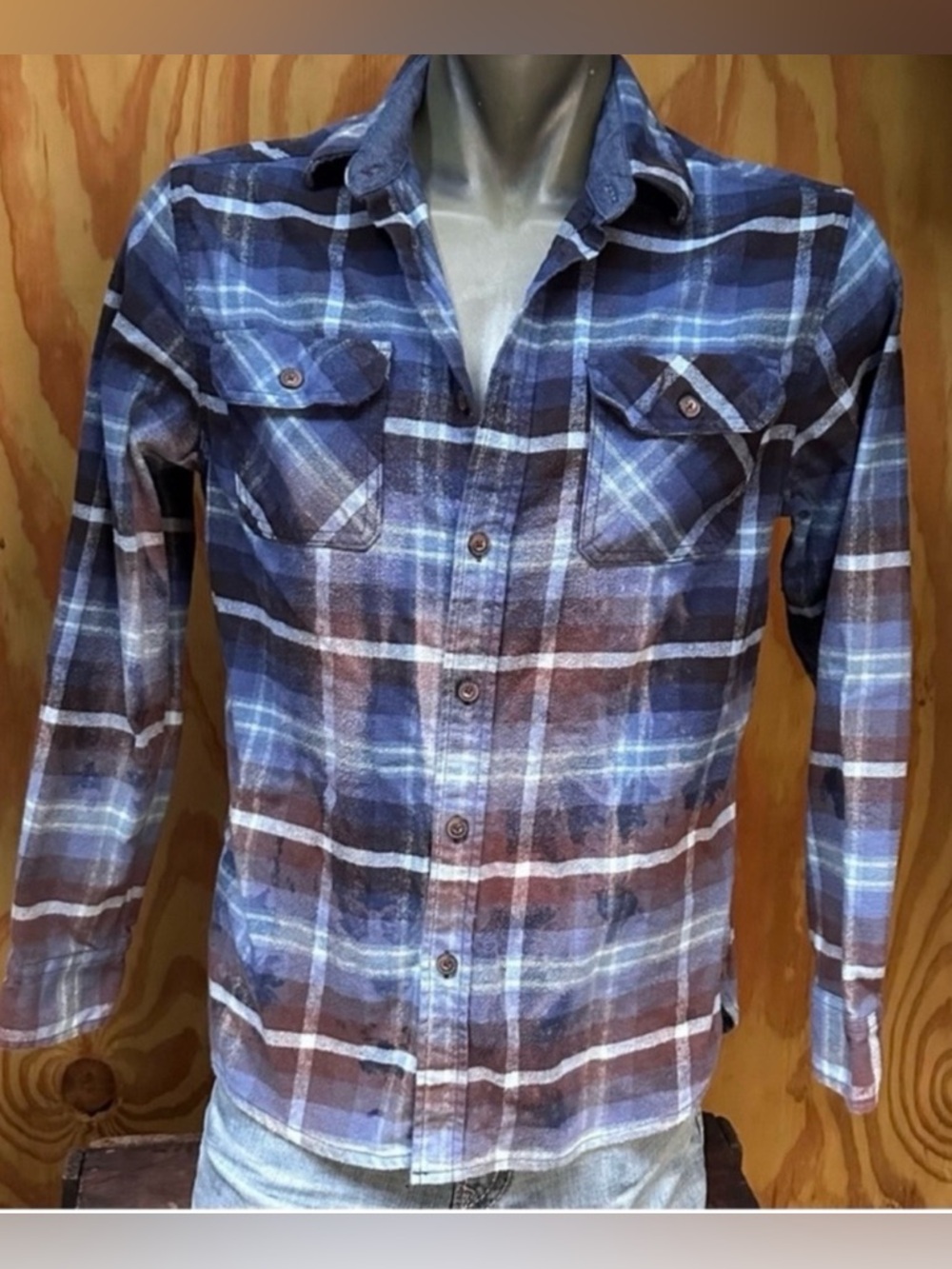 Vintage bleached flannel shirt blue plaid men’s medium